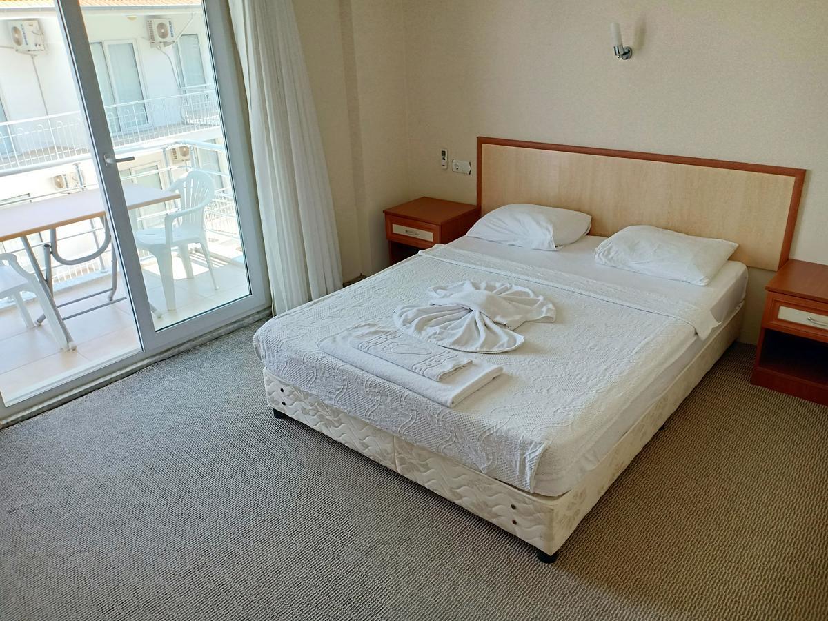 Sarigerme Apart Bagian luar foto